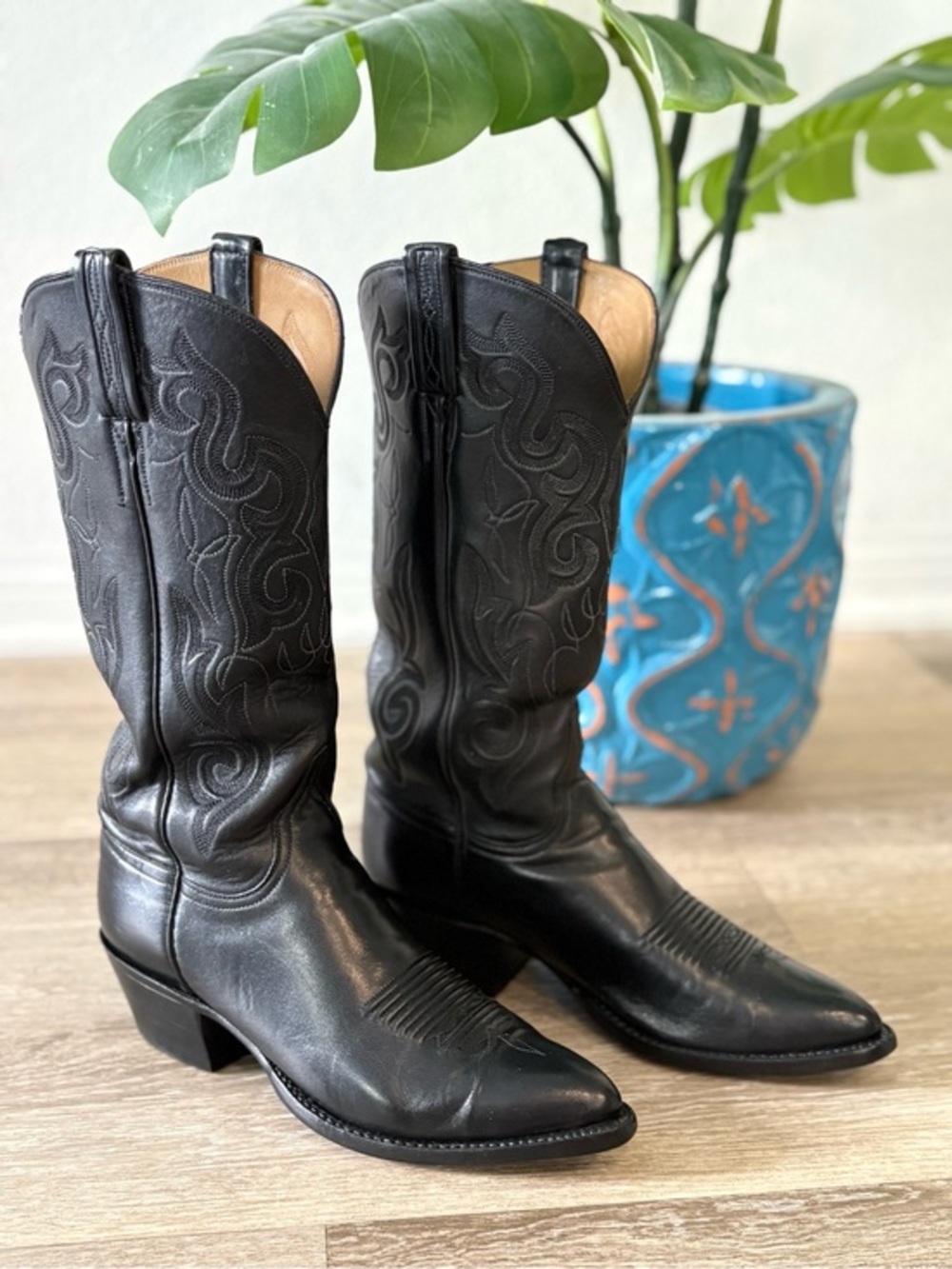 Lucchese Vintage Black Ranch Hand Cowboy Boots | Excellent Condition | Size 7 - Picture 5 of 10